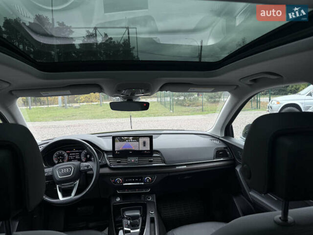 Серый Ауди Ку 5, объемом двигателя 1.98 л и пробегом 119 тыс. км за 33500 $, фото 30 на Automoto.ua