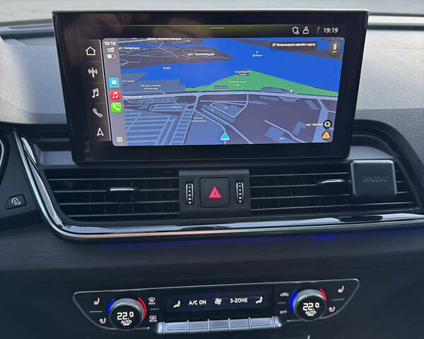 Сірий Ауді Ку 5, об'ємом двигуна 1.98 л та пробігом 25 тис. км за 39800 $, фото 63 на Automoto.ua