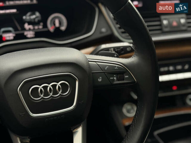 Серый Ауди Ку 5, объемом двигателя 2 л и пробегом 131 тыс. км за 30500 $, фото 44 на Automoto.ua