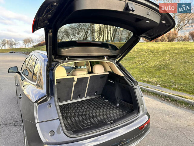 Серый Ауди Ку 5, объемом двигателя 1.98 л и пробегом 59 тыс. км за 36000 $, фото 33 на Automoto.ua