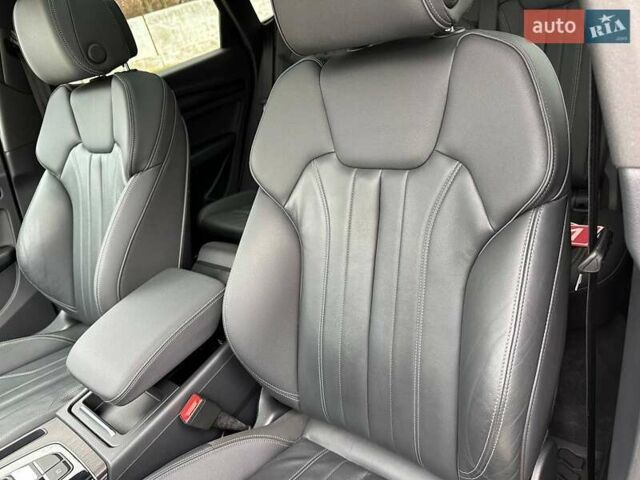 Серый Ауди Ку 5, объемом двигателя 2 л и пробегом 96 тыс. км за 33000 $, фото 12 на Automoto.ua