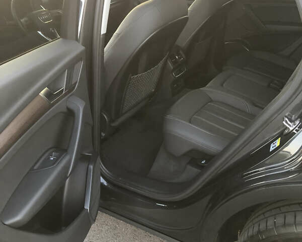 Серый Ауди Ку 5, объемом двигателя 1.98 л и пробегом 32 тыс. км за 43000 $, фото 22 на Automoto.ua