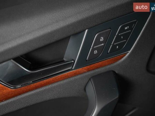 Серый Ауди Ку 5, объемом двигателя 1.98 л и пробегом 42 тыс. км за 36900 $, фото 45 на Automoto.ua