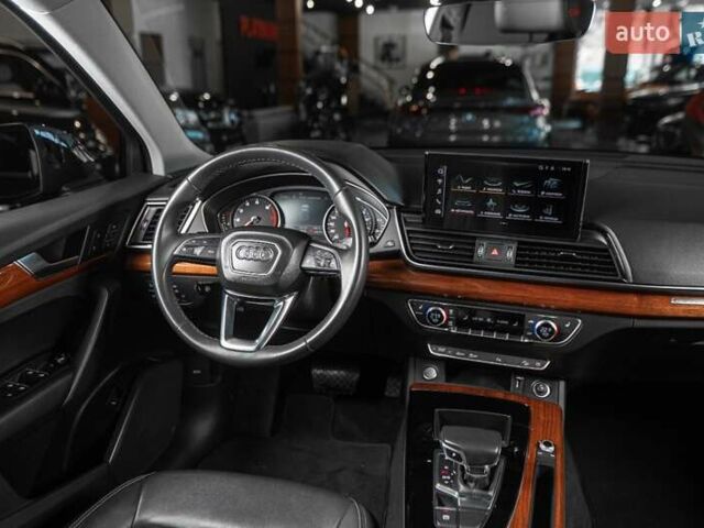 Серый Ауди Ку 5, объемом двигателя 1.98 л и пробегом 42 тыс. км за 36900 $, фото 31 на Automoto.ua