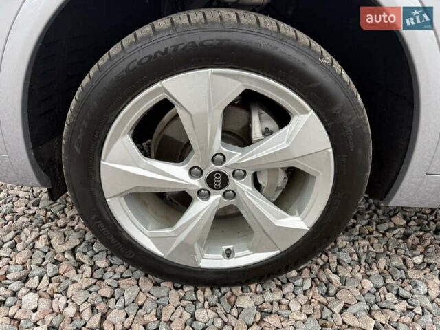 Серый Ауди Ку 5, объемом двигателя 1.98 л и пробегом 122 тыс. км за 30500 $, фото 17 на Automoto.ua