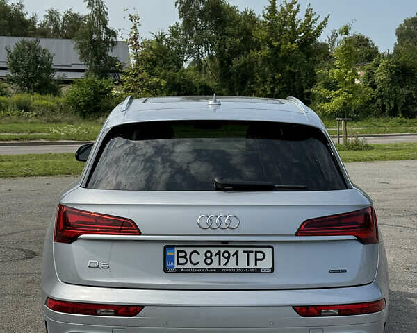 Серый Ауди Ку 5, объемом двигателя 1.98 л и пробегом 100 тыс. км за 38000 $, фото 5 на Automoto.ua