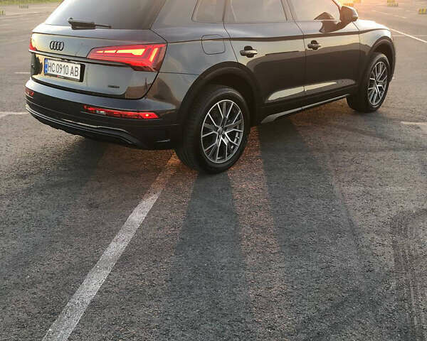 Серый Ауди Ку 5, объемом двигателя 1.98 л и пробегом 50 тыс. км за 39500 $, фото 7 на Automoto.ua