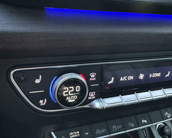 Сірий Ауді Ку 5, об'ємом двигуна 1.98 л та пробігом 25 тис. км за 39800 $, фото 65 на Automoto.ua