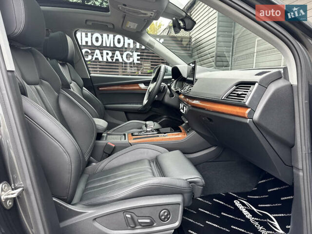 Серый Ауди Ку 5, объемом двигателя 1.98 л и пробегом 41 тыс. км за 51900 $, фото 21 на Automoto.ua