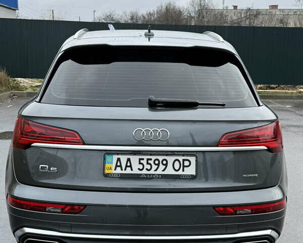 Серый Ауди Ку 5, объемом двигателя 1.97 л и пробегом 81 тыс. км за 43500 $, фото 5 на Automoto.ua