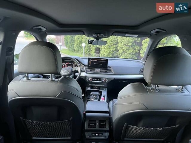 Серый Ауди Ку 5, объемом двигателя 1.97 л и пробегом 108 тыс. км за 42500 $, фото 11 на Automoto.ua