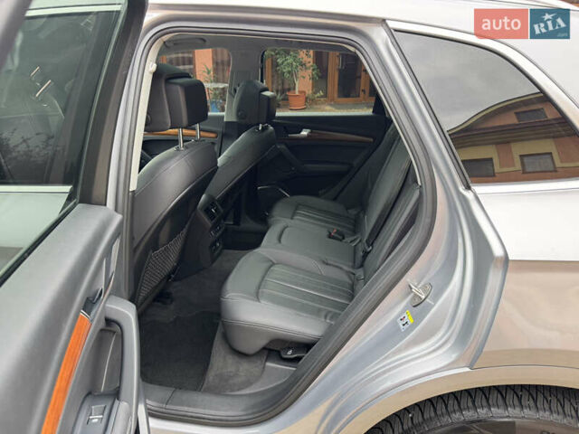 Серый Ауди Ку 5, объемом двигателя 2 л и пробегом 132 тыс. км за 30500 $, фото 55 на Automoto.ua