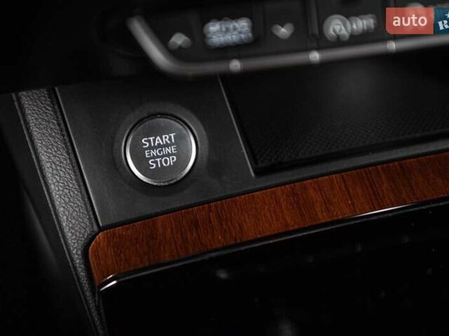 Серый Ауди Ку 5, объемом двигателя 1.98 л и пробегом 42 тыс. км за 36900 $, фото 42 на Automoto.ua