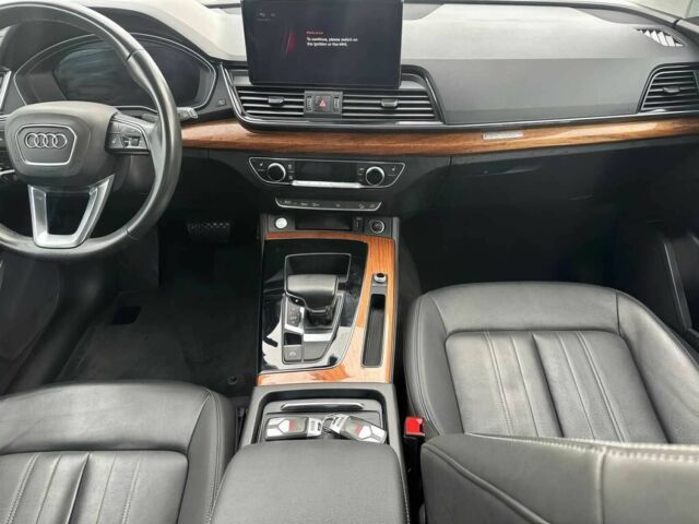 Серый Ауди Ку 5, объемом двигателя 2 л и пробегом 20 тыс. км за 16000 $, фото 8 на Automoto.ua