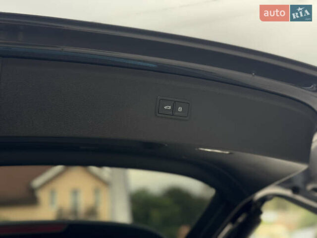 Серый Ауди Ку 5, объемом двигателя 3 л и пробегом 63 тыс. км за 52500 $, фото 46 на Automoto.ua