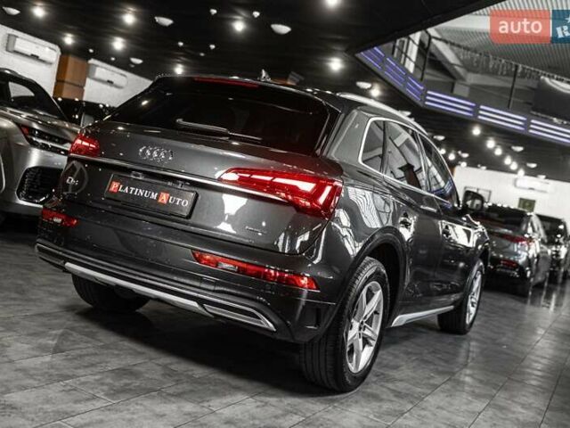 Серый Ауди Ку 5, объемом двигателя 1.98 л и пробегом 42 тыс. км за 36900 $, фото 7 на Automoto.ua