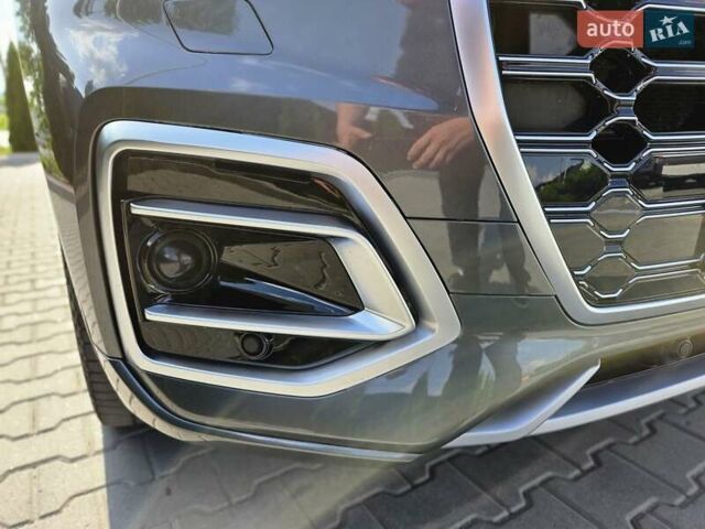 Серый Ауди Ку 5, объемом двигателя 1.98 л и пробегом 67 тыс. км за 38500 $, фото 13 на Automoto.ua