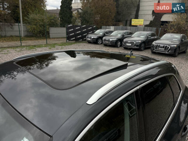 Серый Ауди Ку 5, объемом двигателя 1.98 л и пробегом 119 тыс. км за 33500 $, фото 12 на Automoto.ua