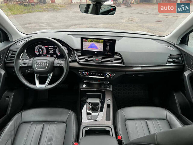 Серый Ауди Ку 5, объемом двигателя 1.98 л и пробегом 116 тыс. км за 33500 $, фото 30 на Automoto.ua