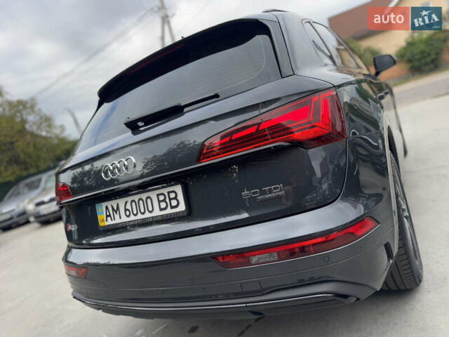 Серый Ауди Ку 5, объемом двигателя 3 л и пробегом 63 тыс. км за 52500 $, фото 16 на Automoto.ua