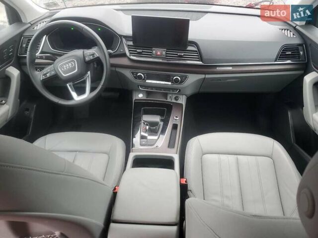 Серый Ауди Ку 5, объемом двигателя 2 л и пробегом 50 тыс. км за 13000 $, фото 7 на Automoto.ua