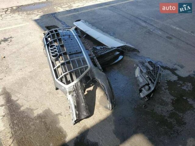 Серый Ауди Ку 5, объемом двигателя 2 л и пробегом 66 тыс. км за 15800 $, фото 9 на Automoto.ua