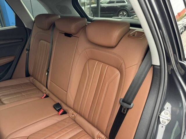 Серый Ауди Ку 5, объемом двигателя 3 л и пробегом 133 тыс. км за 44500 $, фото 4 на Automoto.ua