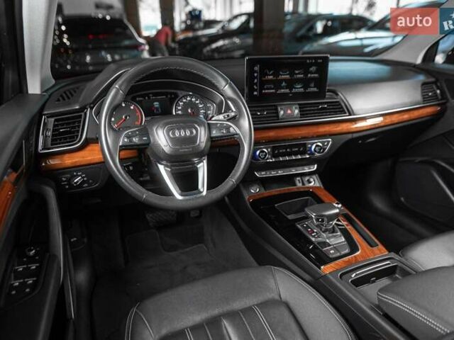 Серый Ауди Ку 5, объемом двигателя 1.98 л и пробегом 42 тыс. км за 36900 $, фото 32 на Automoto.ua