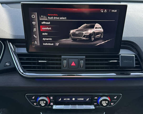 Сірий Ауді Ку 5, об'ємом двигуна 1.98 л та пробігом 25 тис. км за 39800 $, фото 70 на Automoto.ua