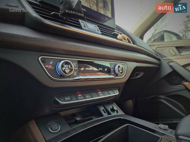 Серый Ауди Ку 5, объемом двигателя 1.98 л и пробегом 21 тыс. км за 38100 $, фото 44 на Automoto.ua