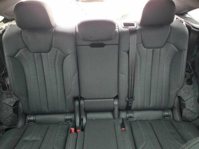 Серый Ауди Ку 5, объемом двигателя 2 л и пробегом 59 тыс. км за 19000 $, фото 9 на Automoto.ua