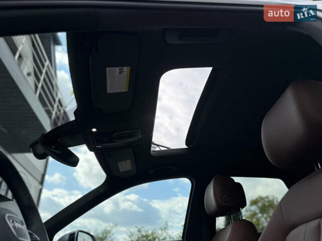 Сірий Ауді Ку 5, об'ємом двигуна 2 л та пробігом 23 тис. км за 39900 $, фото 73 на Automoto.ua