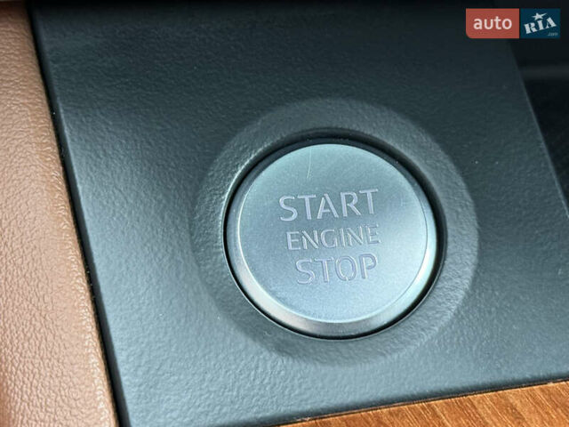 Сірий Ауді Ку 5, об'ємом двигуна 2 л та пробігом 23 тис. км за 39900 $, фото 107 на Automoto.ua