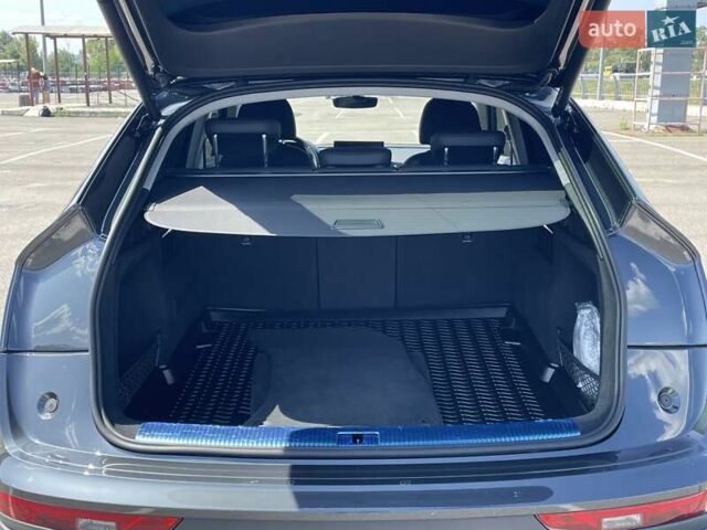 Ауди Ку 5 2022 в Киеве на Automoto.ua Серый Ауди Ку 5, объемом двигателя 1.97 л и пробегом 30 тыс. км за 55500 $, фото 9 на Automoto.ua