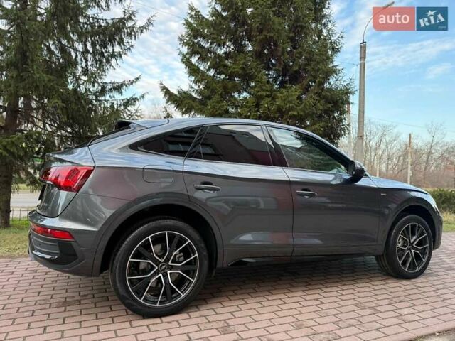 Серый Ауди Ку 5, объемом двигателя 1.97 л и пробегом 35 тыс. км за 59990 $, фото 30 на Automoto.ua