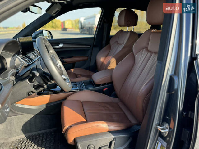 Сірий Ауді Ку 5, об'ємом двигуна 1.98 л та пробігом 38 тис. км за 38999 $, фото 21 на Automoto.ua