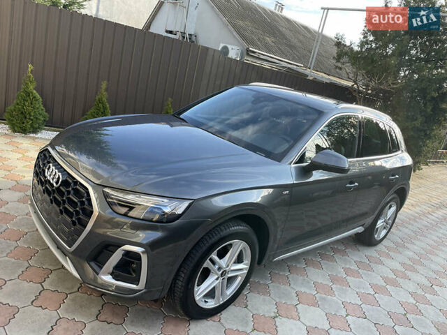 Серый Ауди Ку 5, объемом двигателя 1.97 л и пробегом 51 тыс. км за 55500 $, фото 37 на Automoto.ua