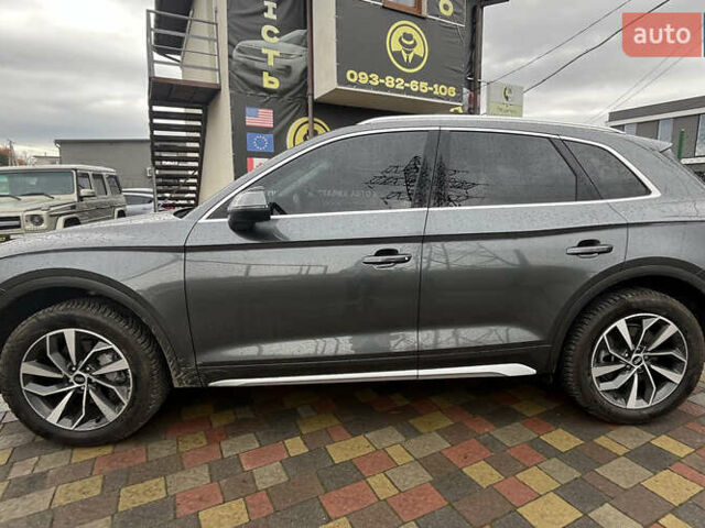 Серый Ауди Ку 5, объемом двигателя 1.98 л и пробегом 41 тыс. км за 37999 $, фото 3 на Automoto.ua