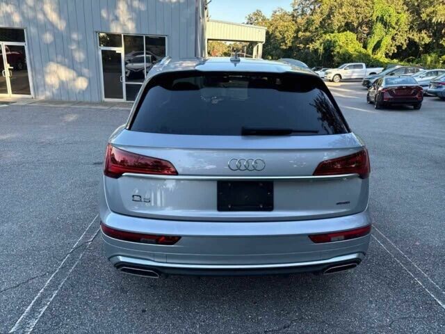 Серый Ауди Ку 5, объемом двигателя 2 л и пробегом 18 тыс. км за 14200 $, фото 3 на Automoto.ua