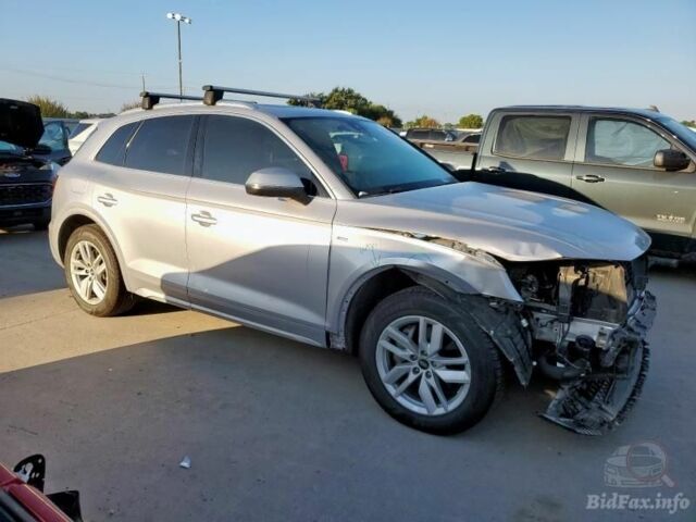 Ауді Ку 5 2022 у Львові на Automoto.ua Сірий Ауді Ку 5, об'ємом двигуна 2 л та пробігом 84 тис. км за 24500 $, фото 5 на Automoto.ua