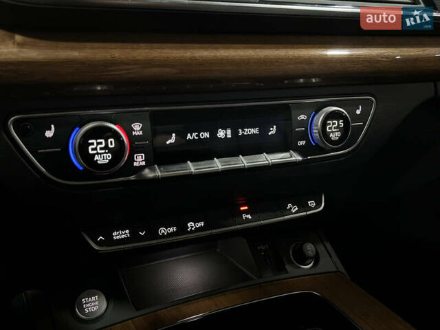 Серый Ауди Ку 5, объемом двигателя 1.98 л и пробегом 18 тыс. км за 34700 $, фото 40 на Automoto.ua