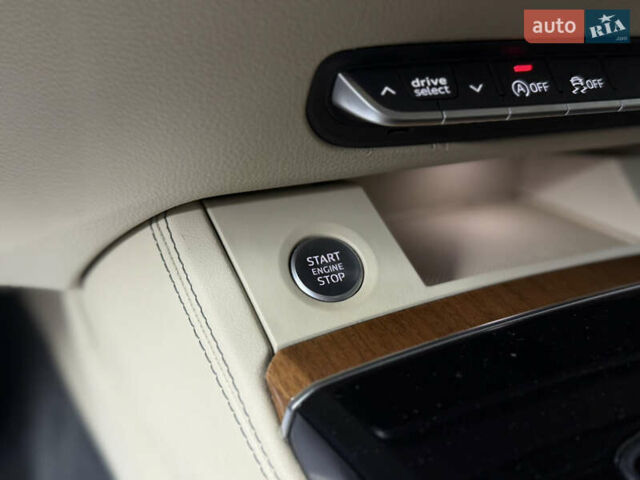 Серый Ауди Ку 5, объемом двигателя 1.98 л и пробегом 3 тыс. км за 34700 $, фото 47 на Automoto.ua