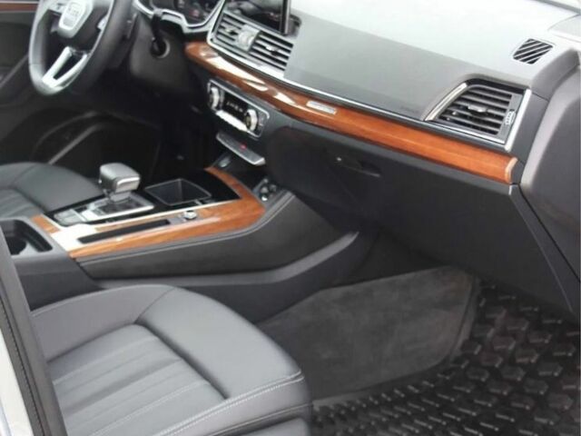 Сірий Ауді Ку 5, об'ємом двигуна 0 л та пробігом 32 тис. км за 17800 $, фото 12 на Automoto.ua