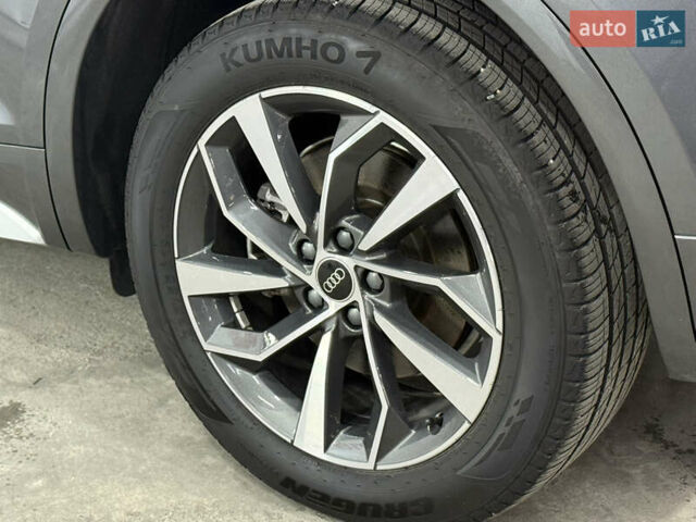 Серый Ауди Ку 5, объемом двигателя 1.98 л и пробегом 3 тыс. км за 34700 $, фото 12 на Automoto.ua