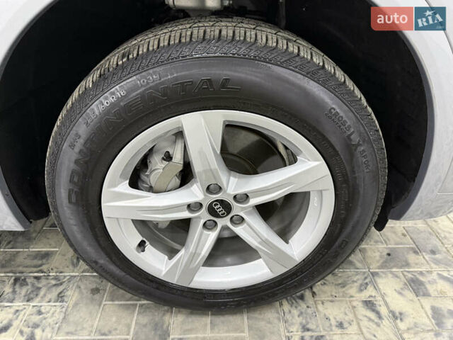 Сірий Ауді Ку 5, об'ємом двигуна 1.98 л та пробігом 494 тис. км за 42900 $, фото 19 на Automoto.ua