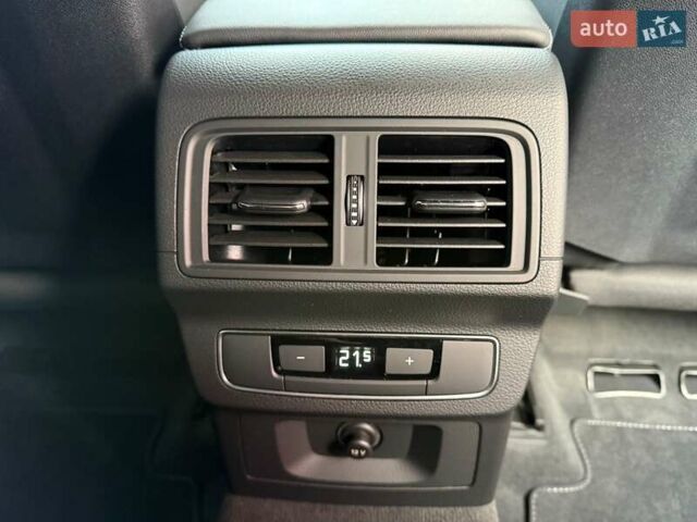 Серый Ауди Ку 5, объемом двигателя 1.97 л и пробегом 35 тыс. км за 59990 $, фото 44 на Automoto.ua