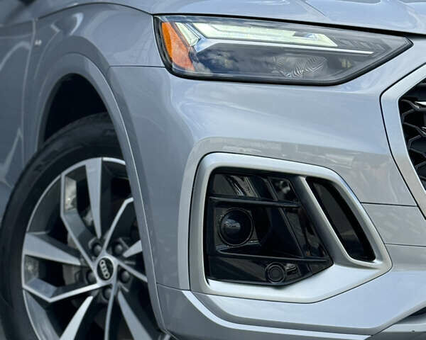 Сірий Ауді Ку 5, об'ємом двигуна 2 л та пробігом 23 тис. км за 39900 $, фото 20 на Automoto.ua