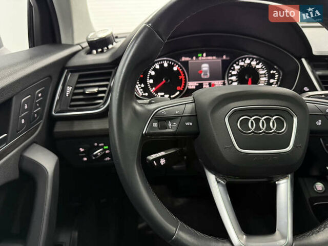 Сірий Ауді Ку 5, об'ємом двигуна 1.98 л та пробігом 494 тис. км за 42900 $, фото 8 на Automoto.ua