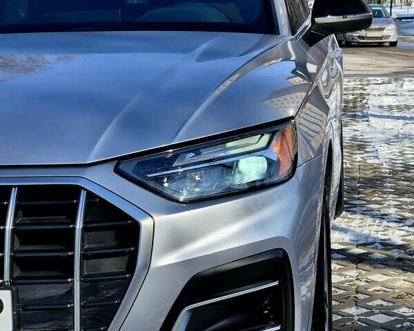 Серый Ауди Ку 5, объемом двигателя 1.98 л и пробегом 21 тыс. км за 38100 $, фото 13 на Automoto.ua