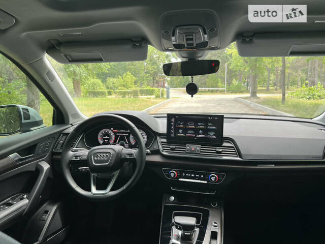 Серый Ауди Ку 5, объемом двигателя 1.98 л и пробегом 34 тыс. км за 40500 $, фото 29 на Automoto.ua